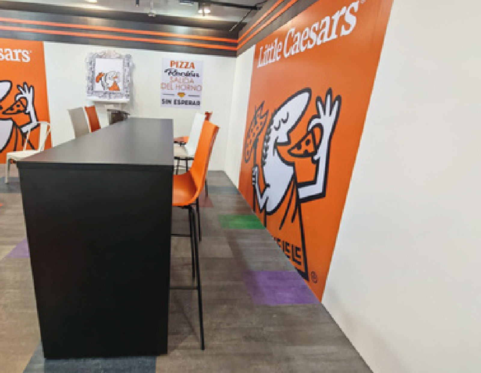 instalacion de vinil little ceasers