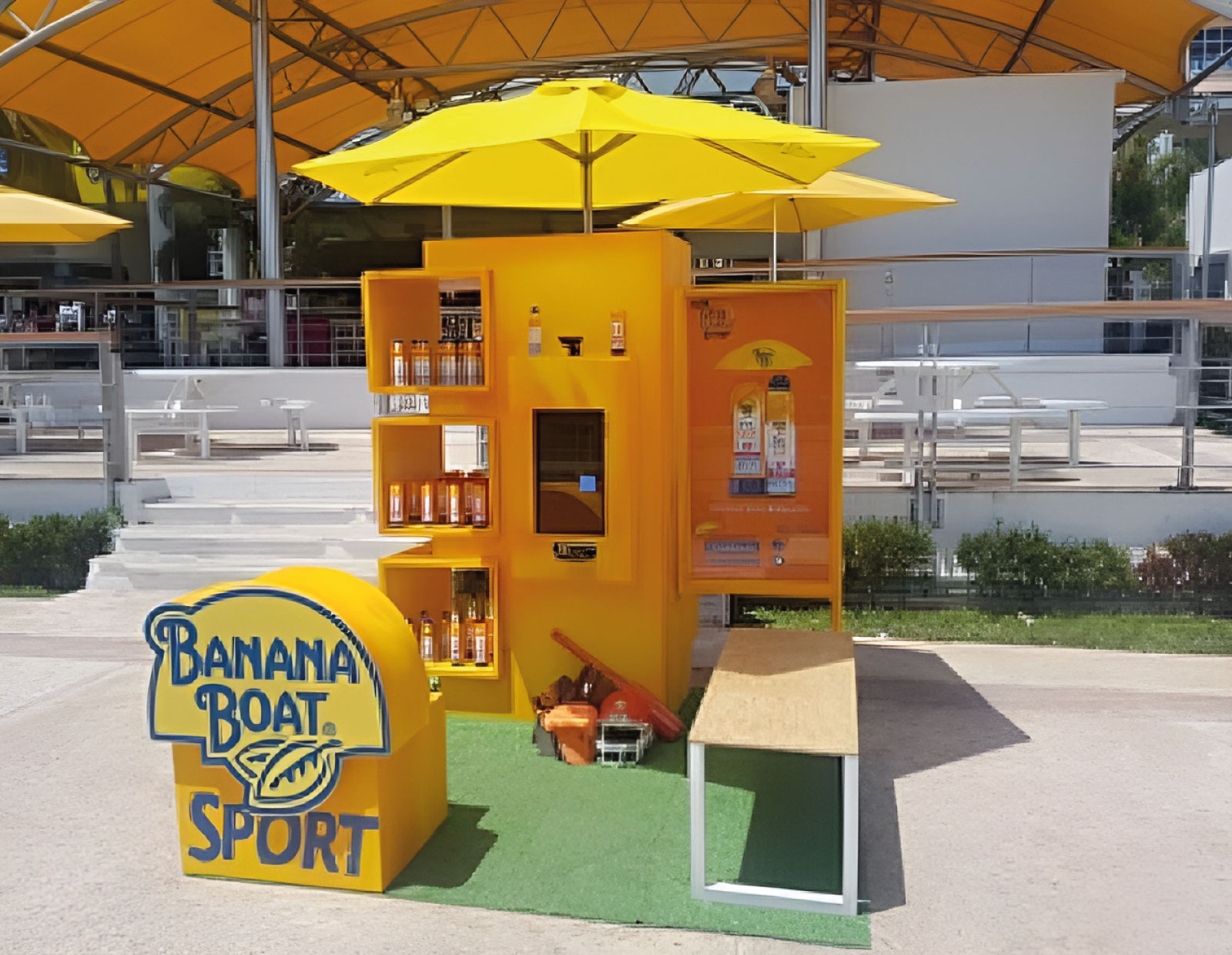 stand banana sport