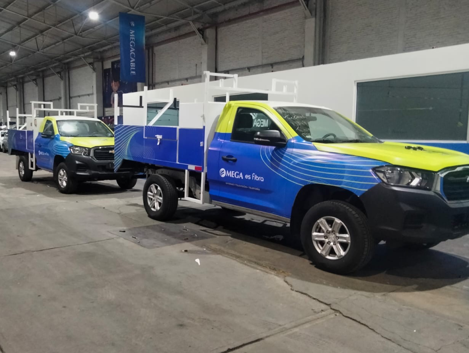 Instalación de Rotulación Automotriz en CDMX por Visual Impact.