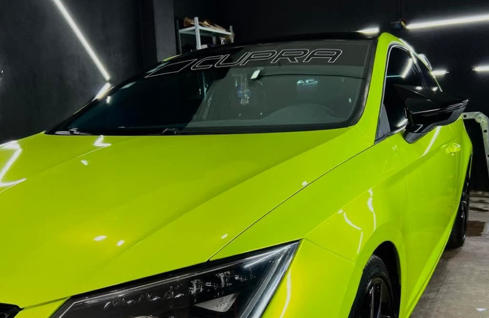 Instalación de Rotulación Automotriz en CDMX por Visual Impact.