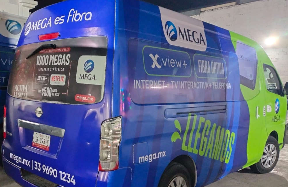Instalación de Rotulación Automotriz en CDMX por Visual Impact.