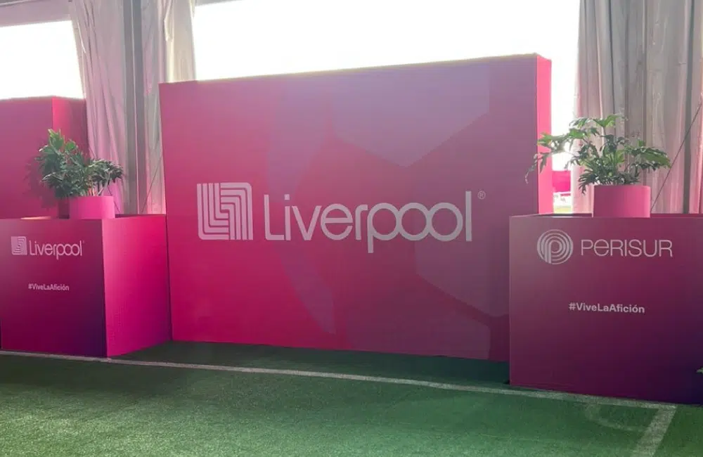 instalación de vinil microperforado para empresa