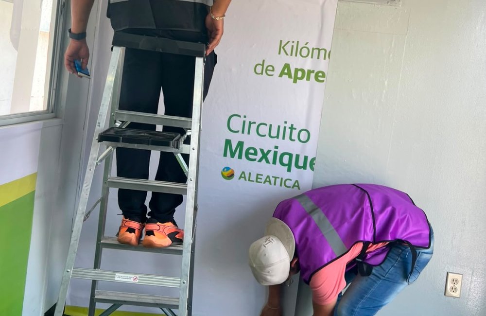 instalación de vinil microperforado para empresa