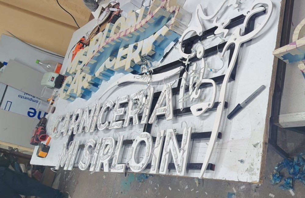 Anuncios publicitarios en CDMX - Letras 3D Visual Impact